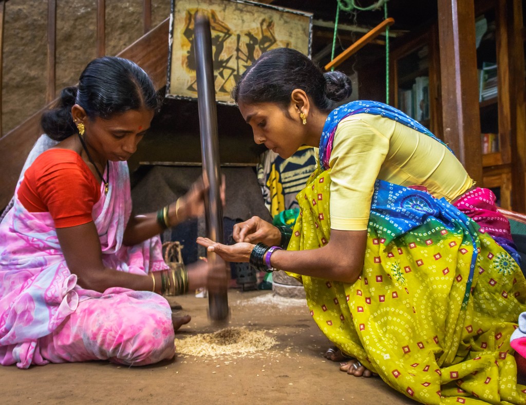 A demonstration of traditional threshing menthods